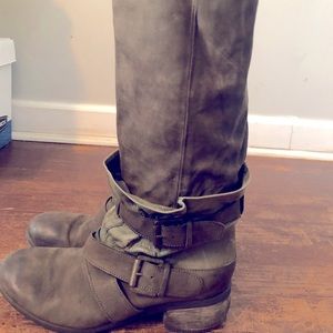 Boutique 9 moss green motor boots.